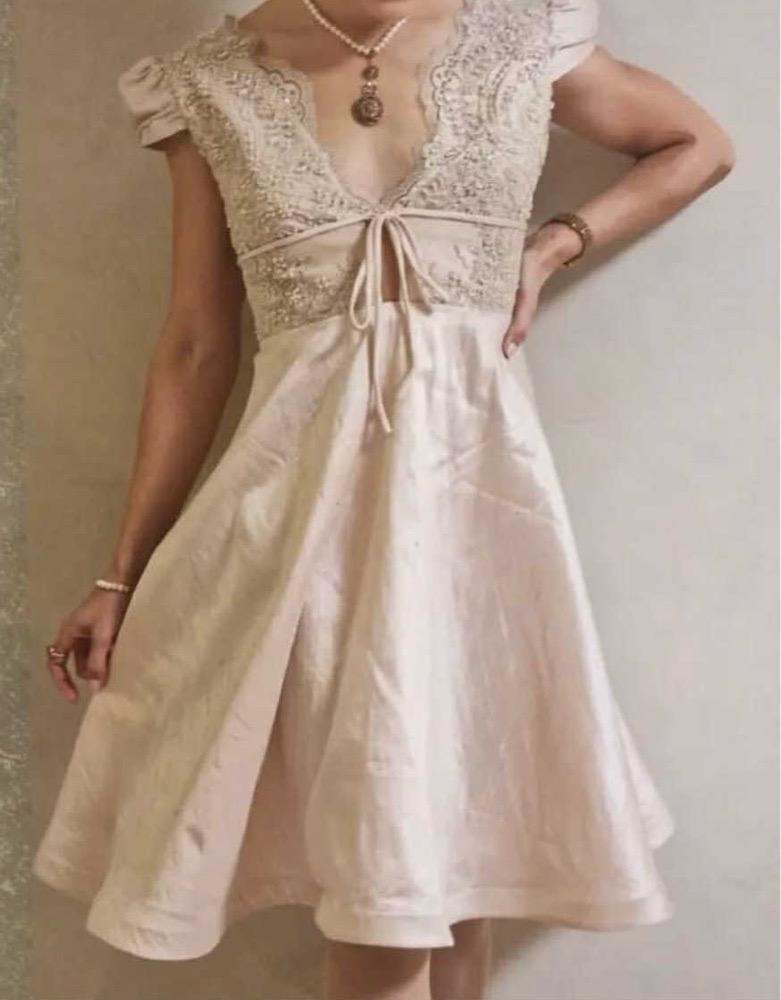 Robe convient pour soirée jeune