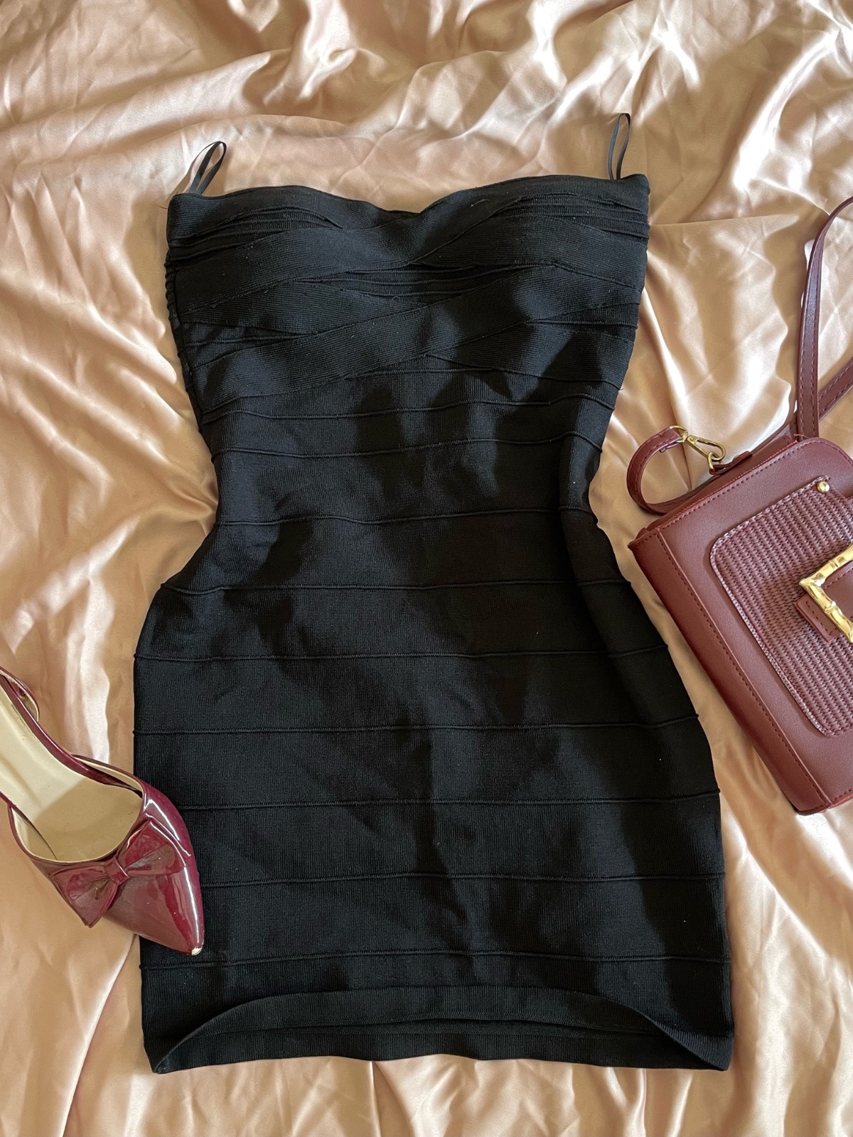 Robe noir courte