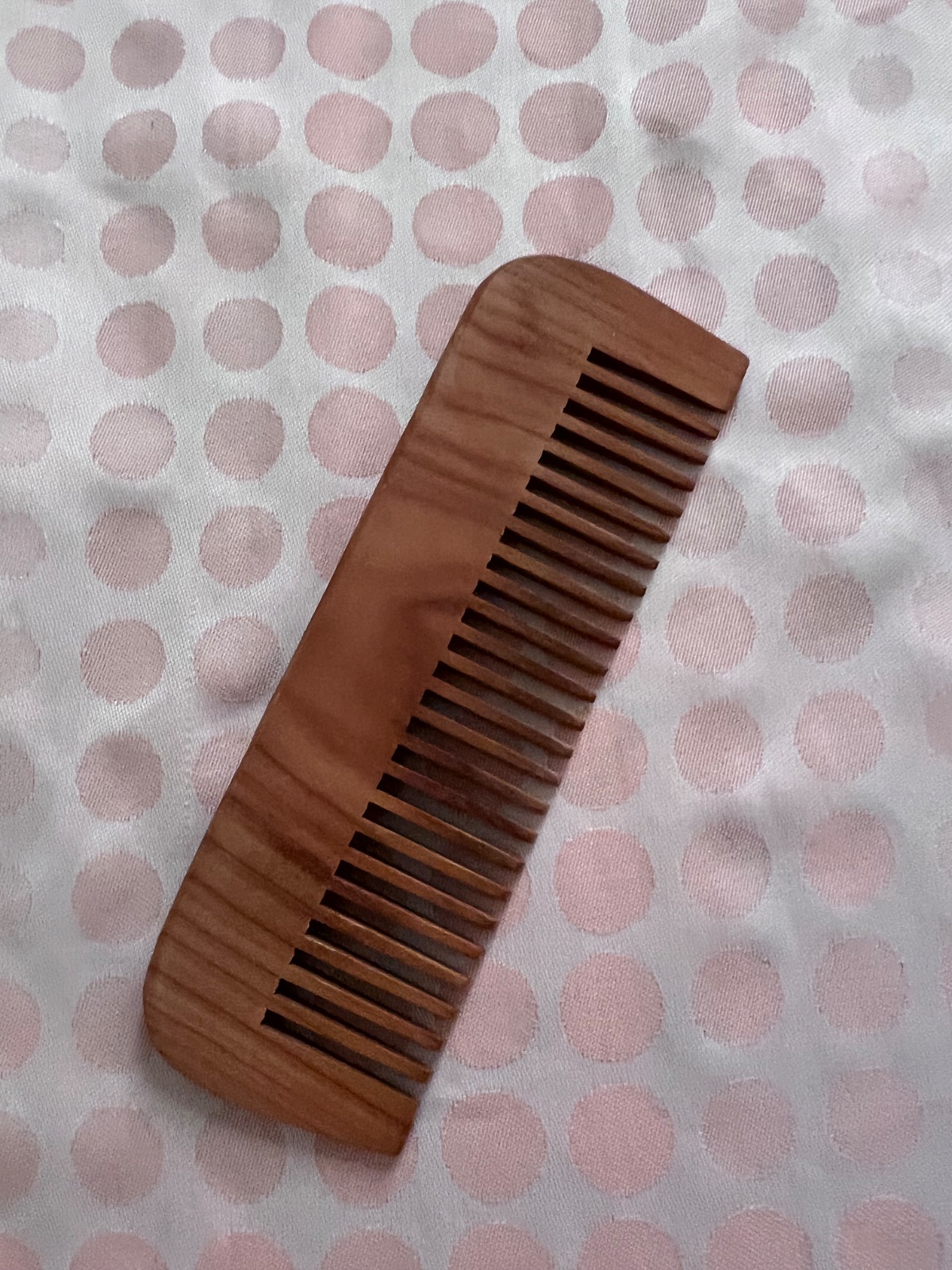 Peigne à cheveux en bois naturel 