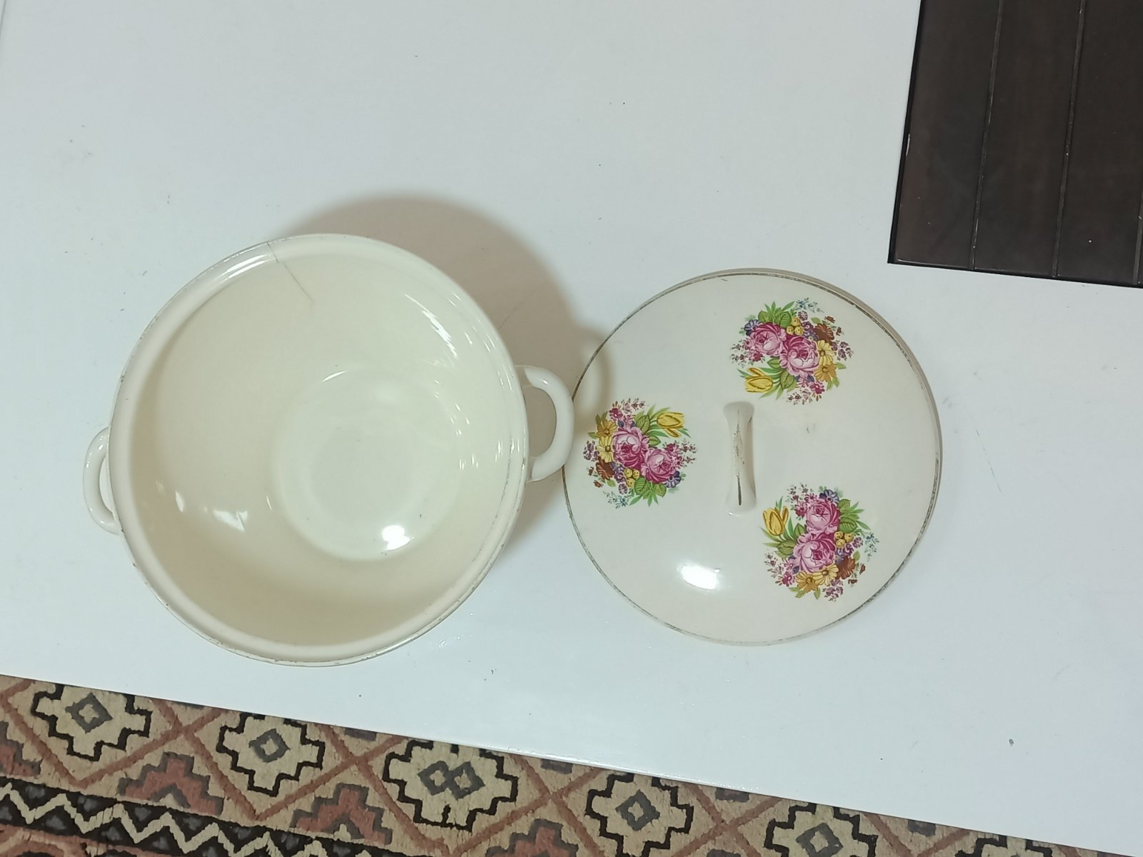 Service ancien en porcelaine florale – Années 80