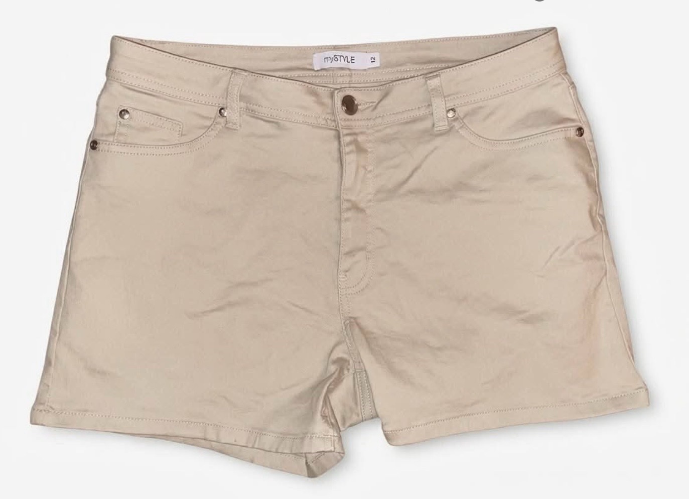 Short beige 