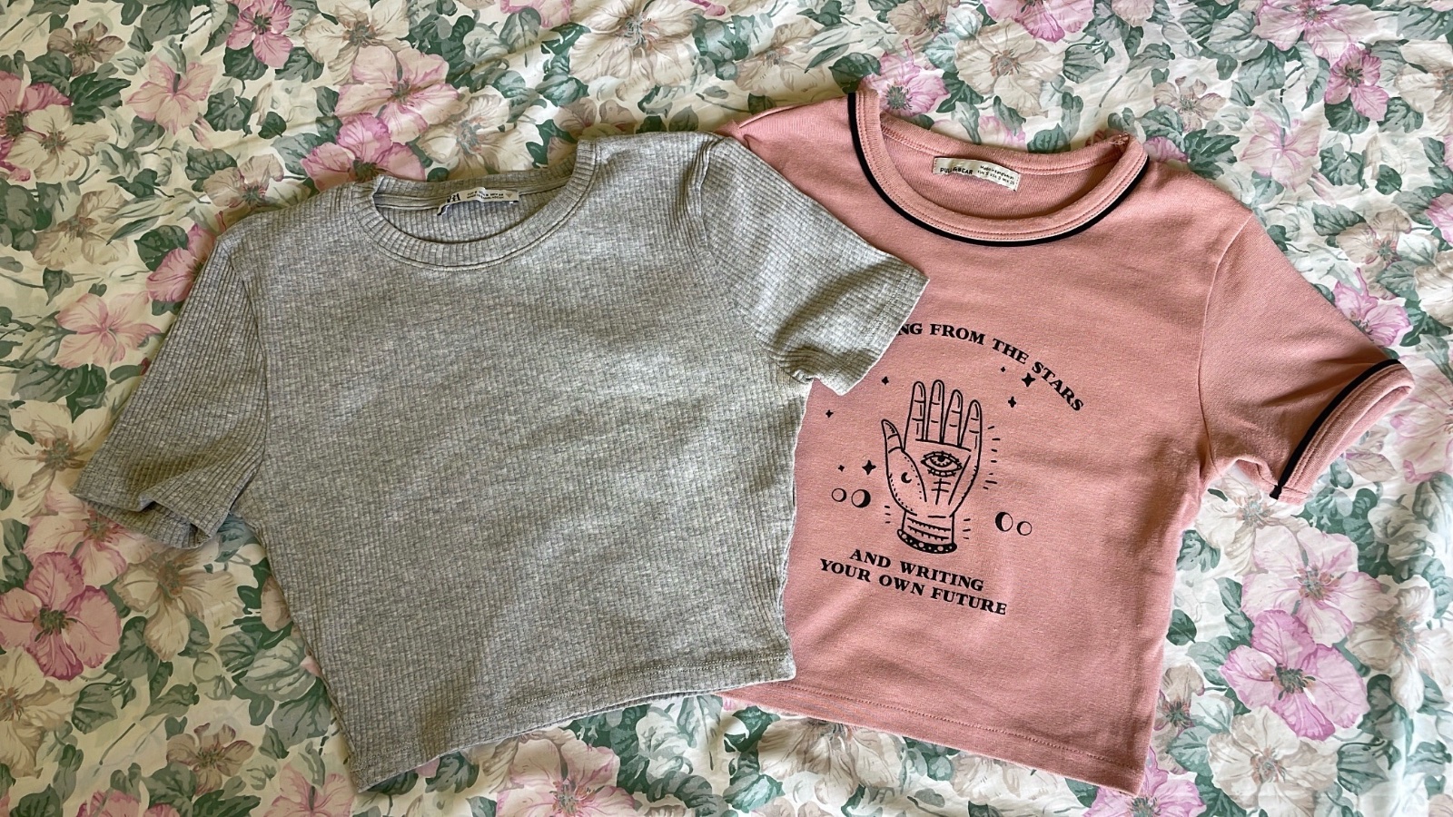 Deux pull "zara et pull&bear"