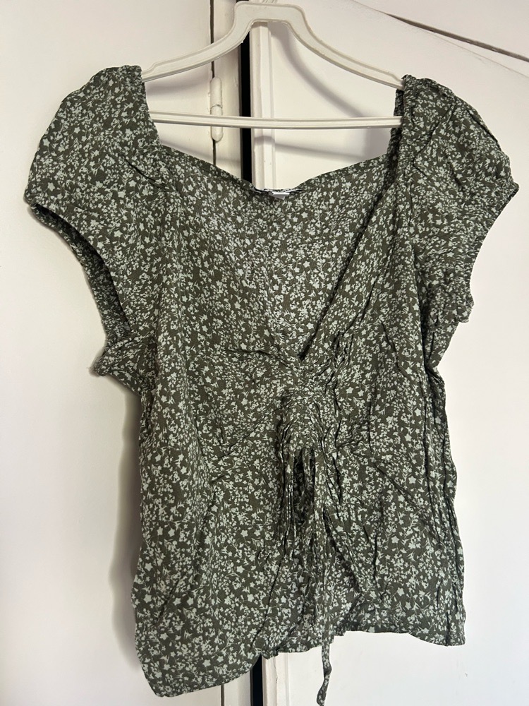 Pull fleuri