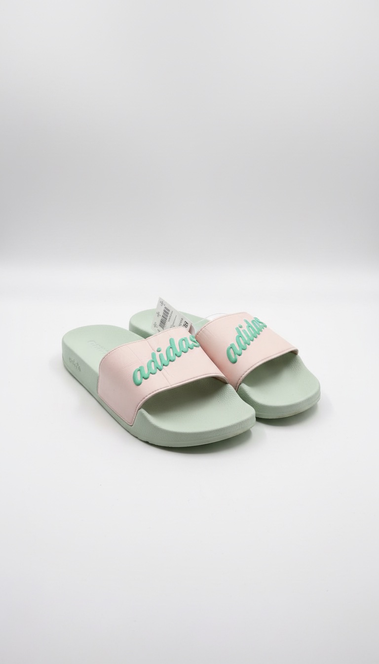 Claquette adidas 