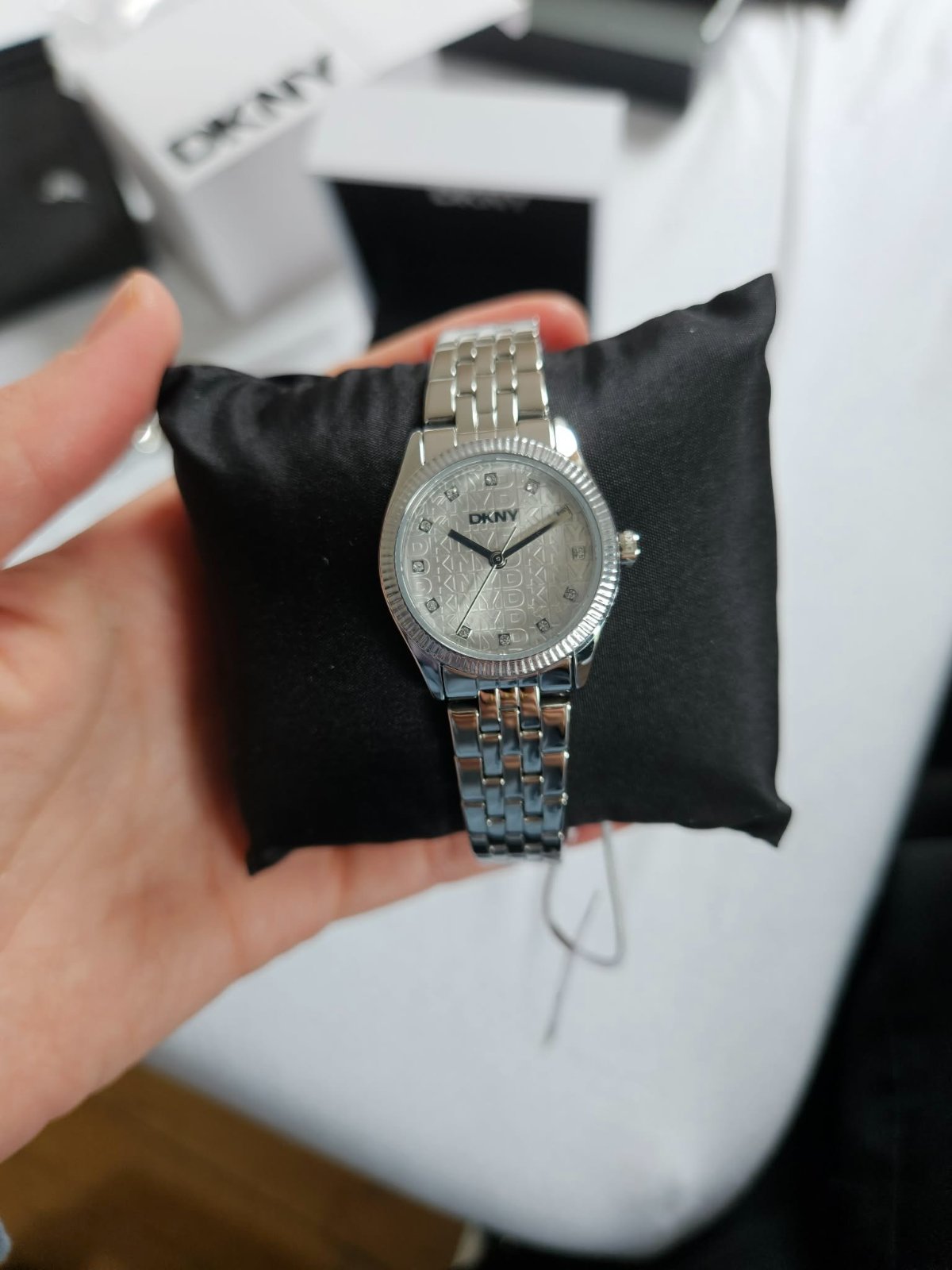 Montre dkny neuf authentique