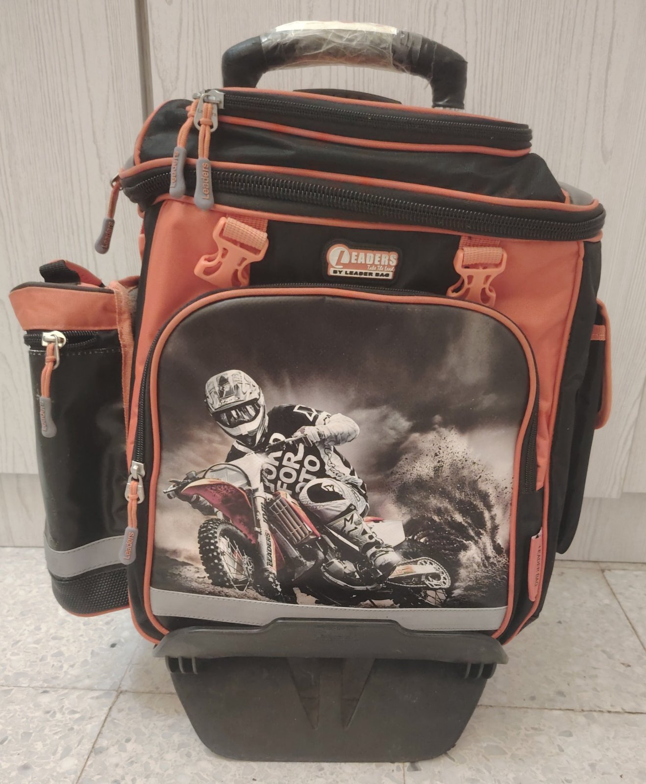 Cartable Bomi très bon état 