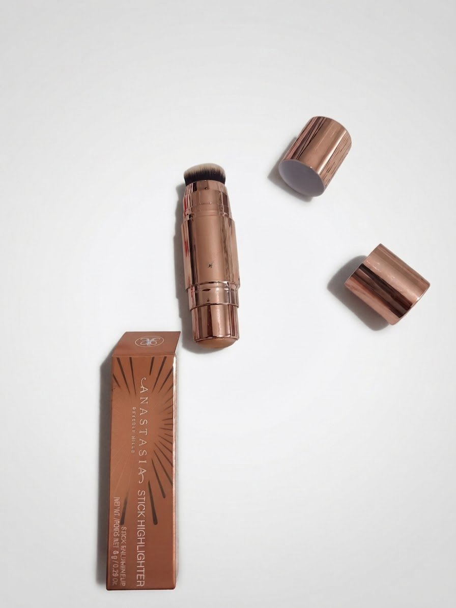 Stick highlighter De la marque Anastasia