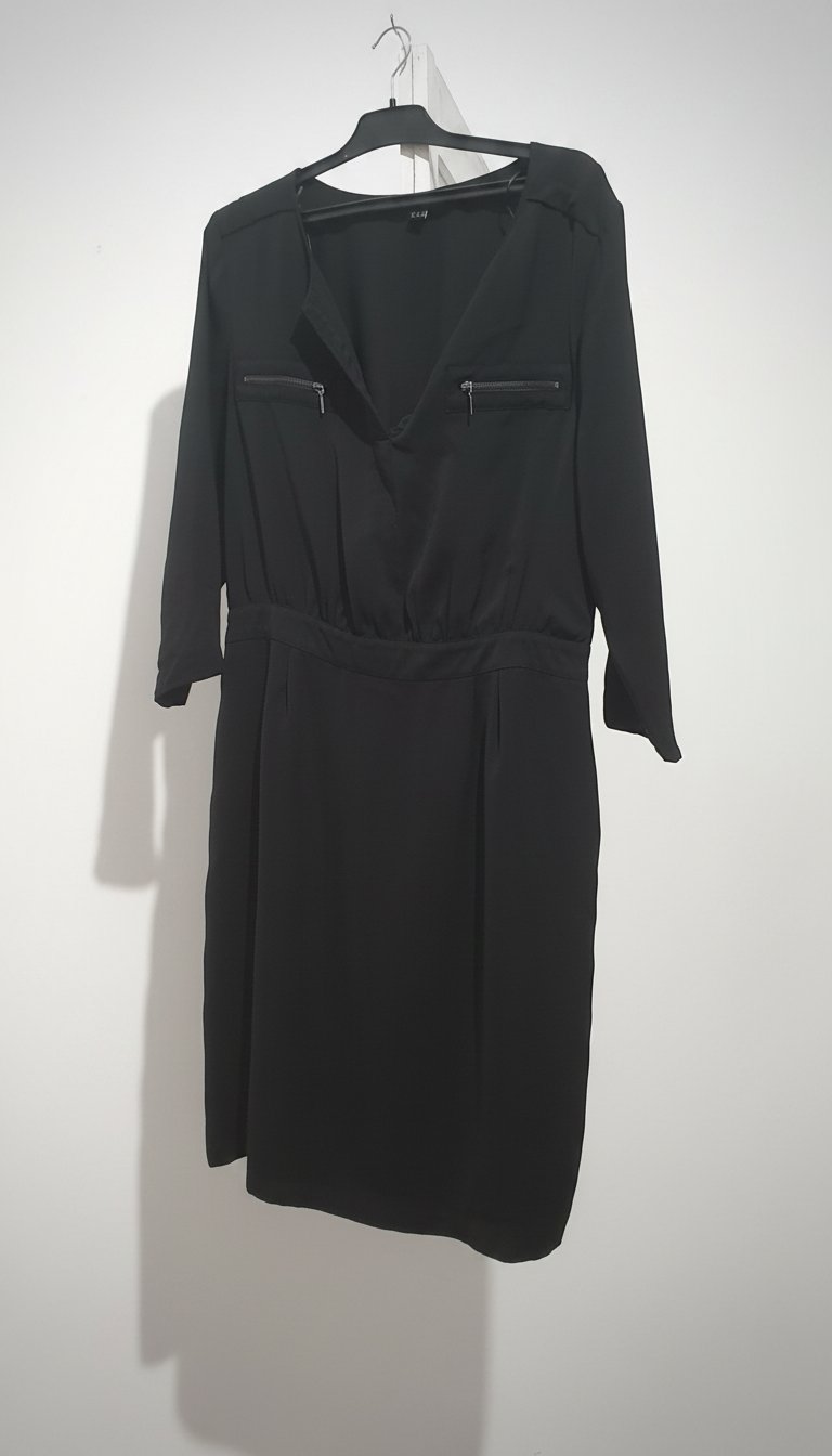 Robe noire to9tel portée une seule fois
