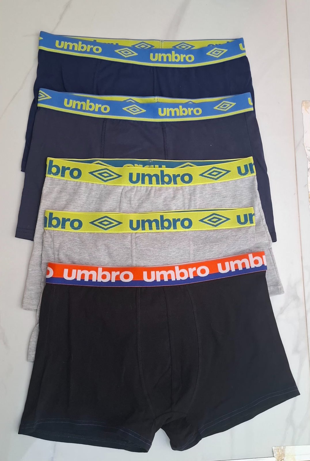 Lot 5 boxer neuf UMBRO