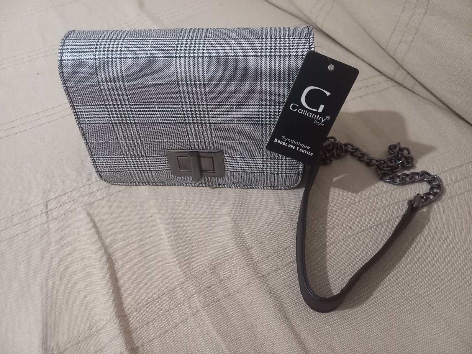 Sac importé neuf