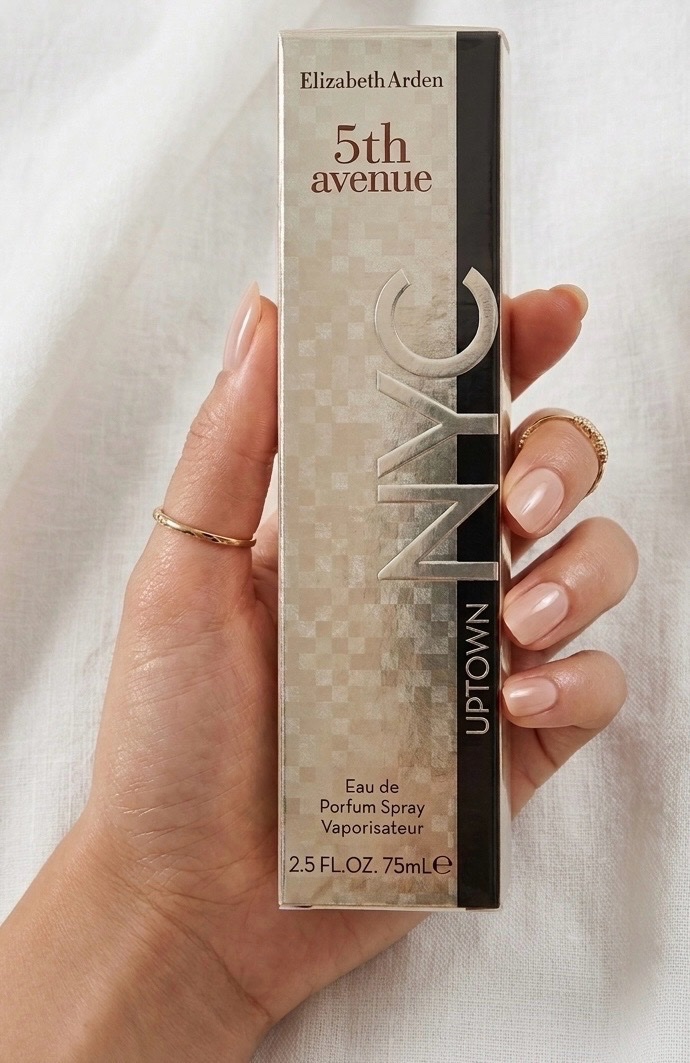 Parfum Elizabeth Arden cacheté