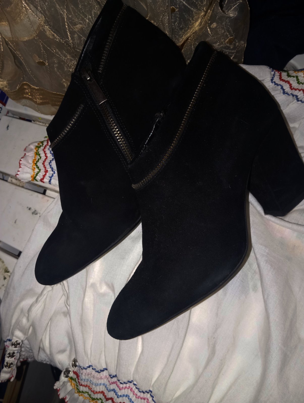 Jolie boots noir Daim de marque zen