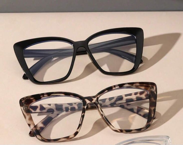 2 Lunettes à 28dt