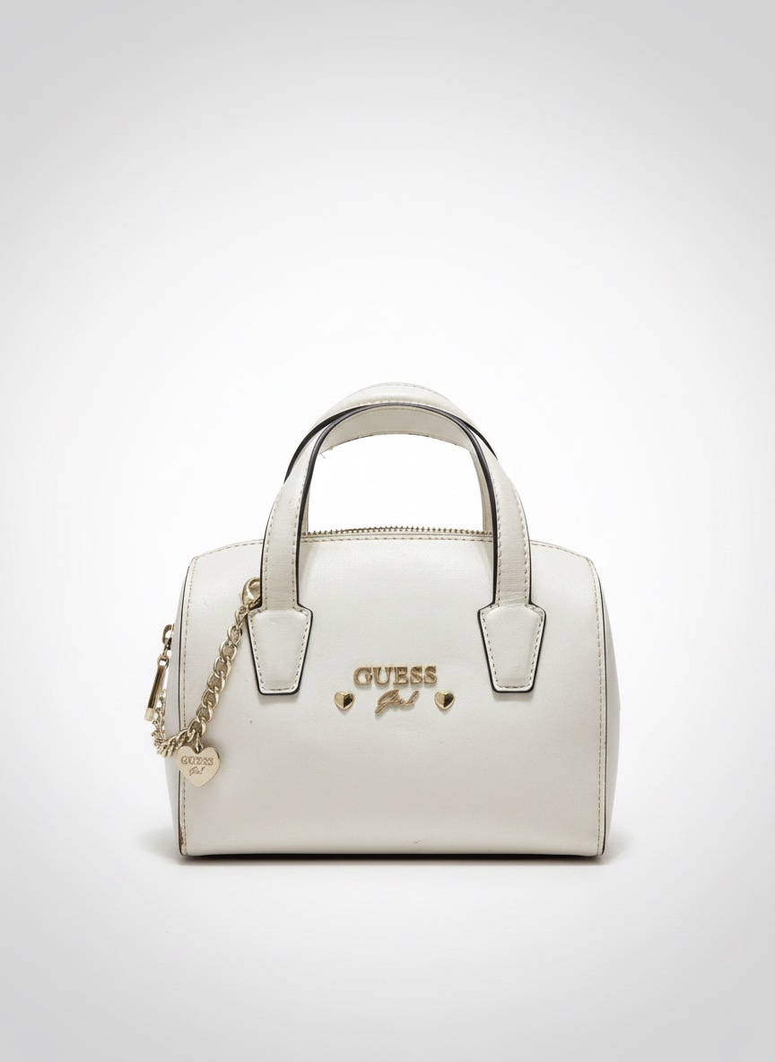 Sac guess blanc avec touche doree 