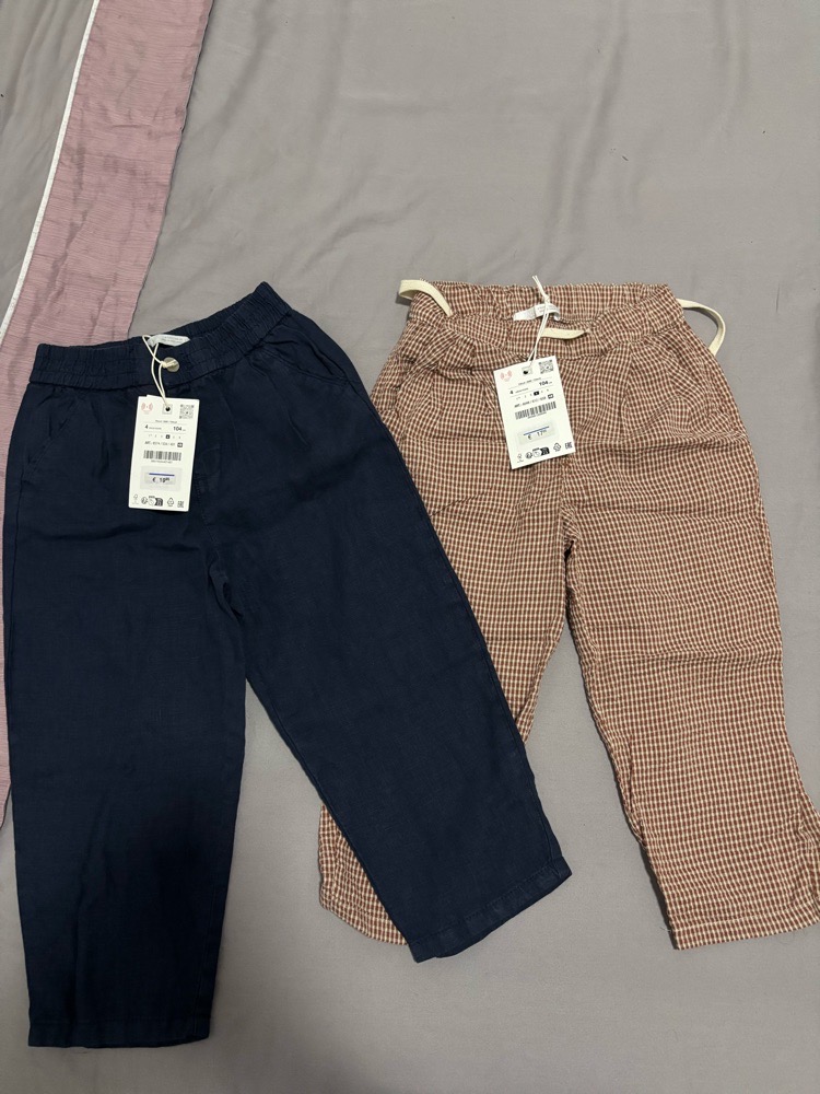 Deux pantalon zara jamais portee 