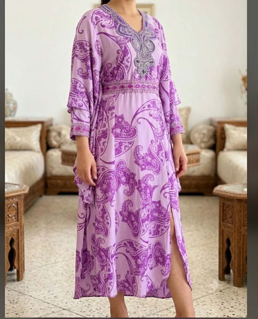 Robe trois quart traditionnel taille standard 