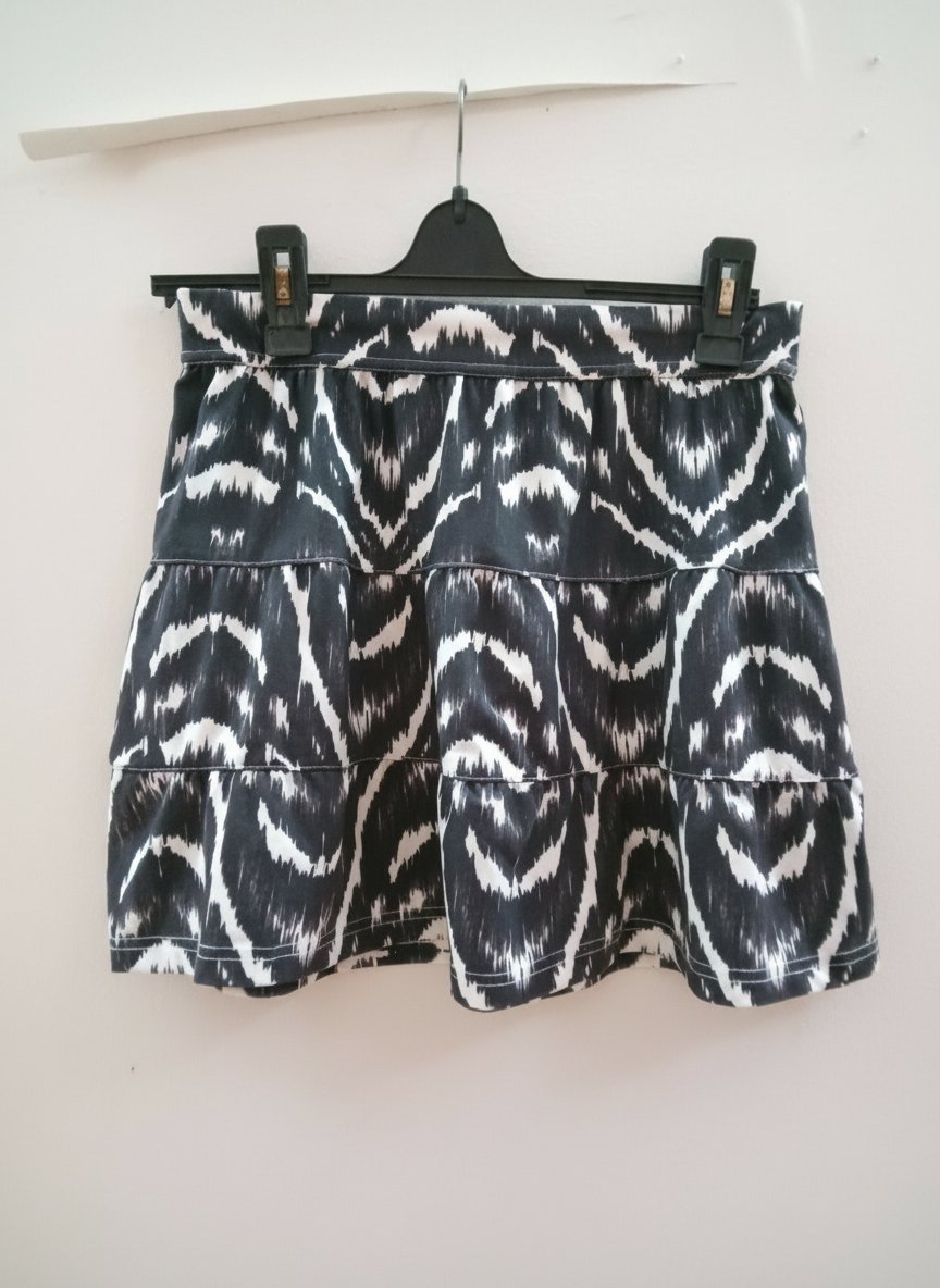 Jupe taille S +short S