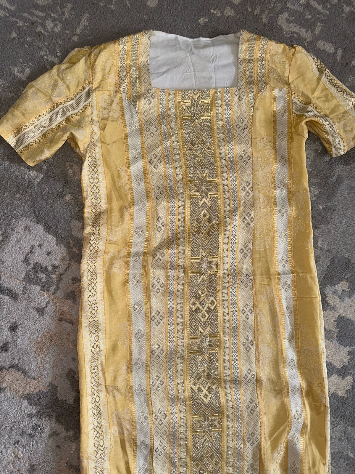 Robe traditionnelle 