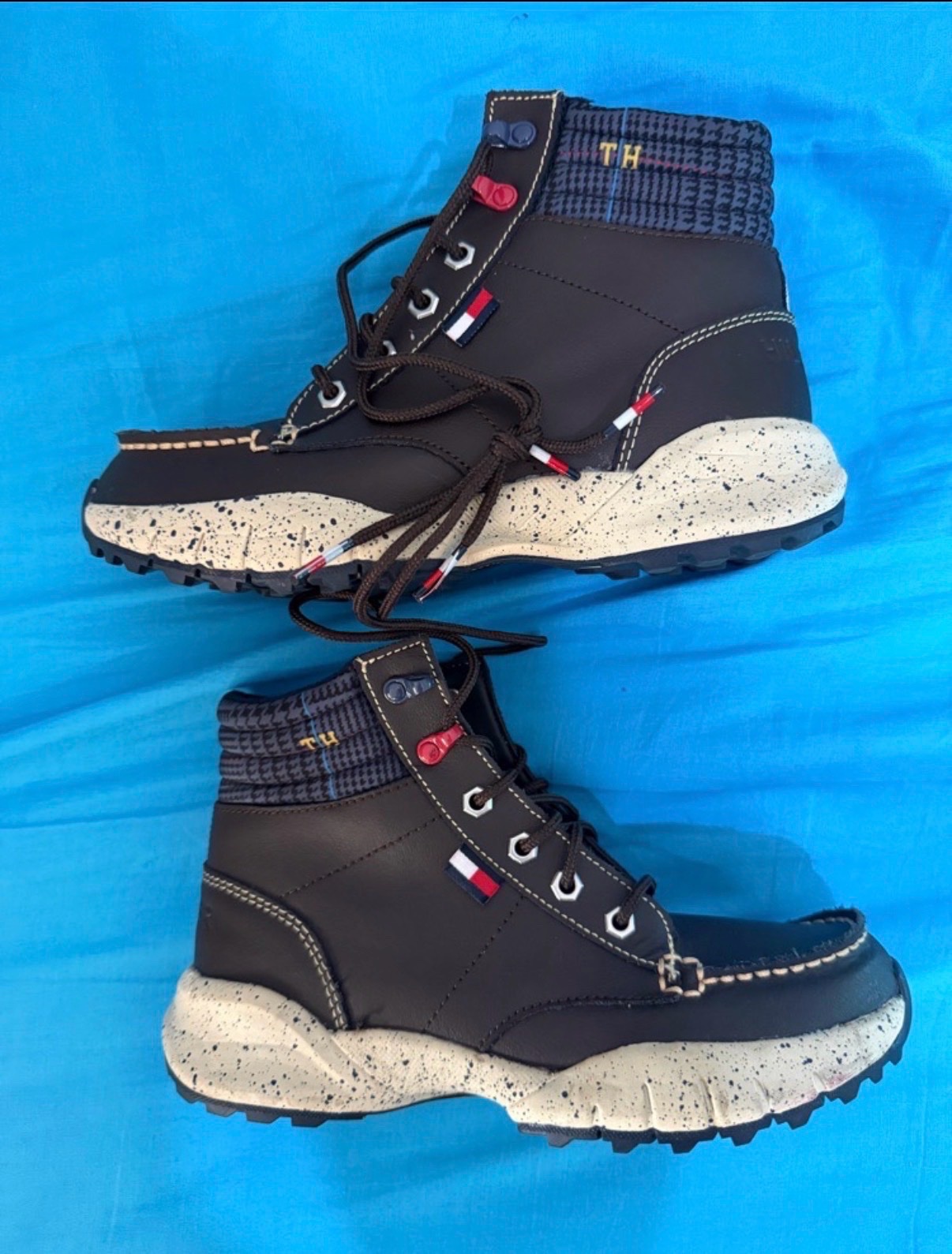 Bottines garcon tommy neufs