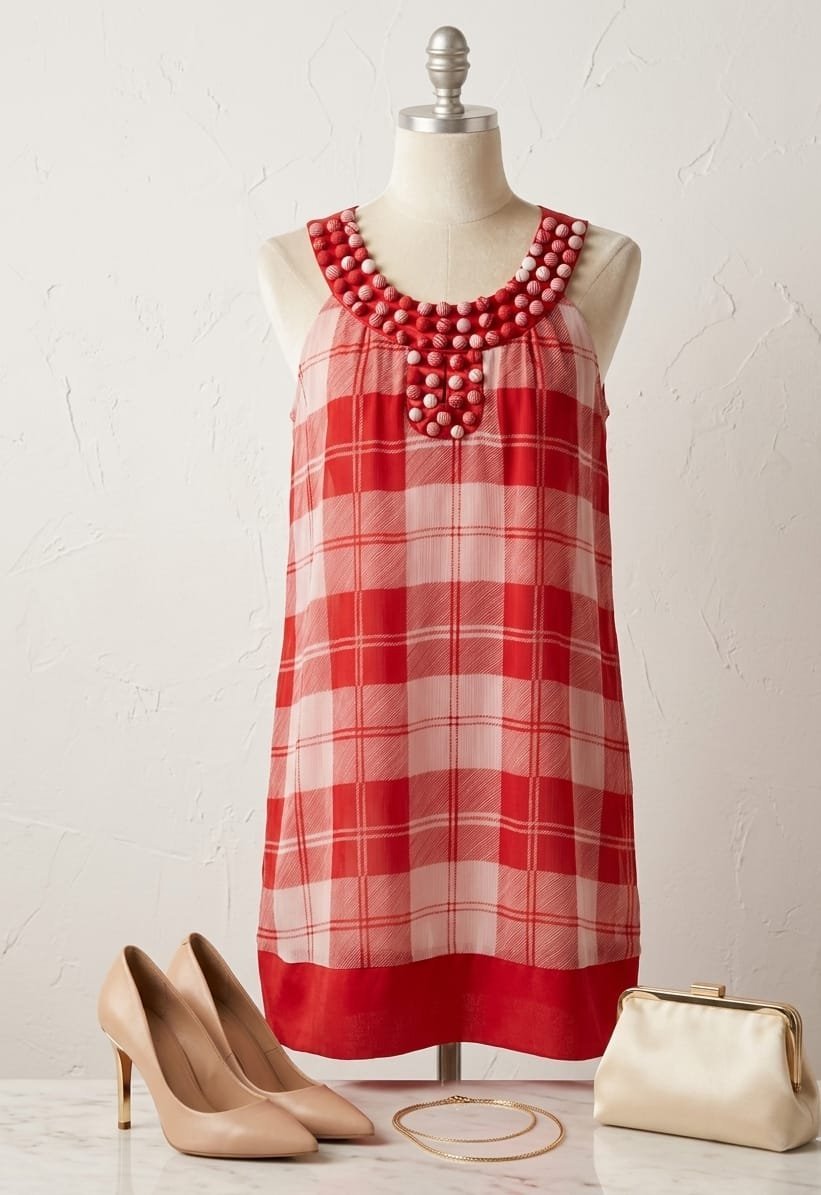 Petite robe rouge et blanc