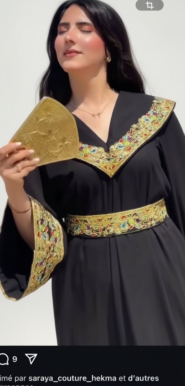 Robe traditionnel noir