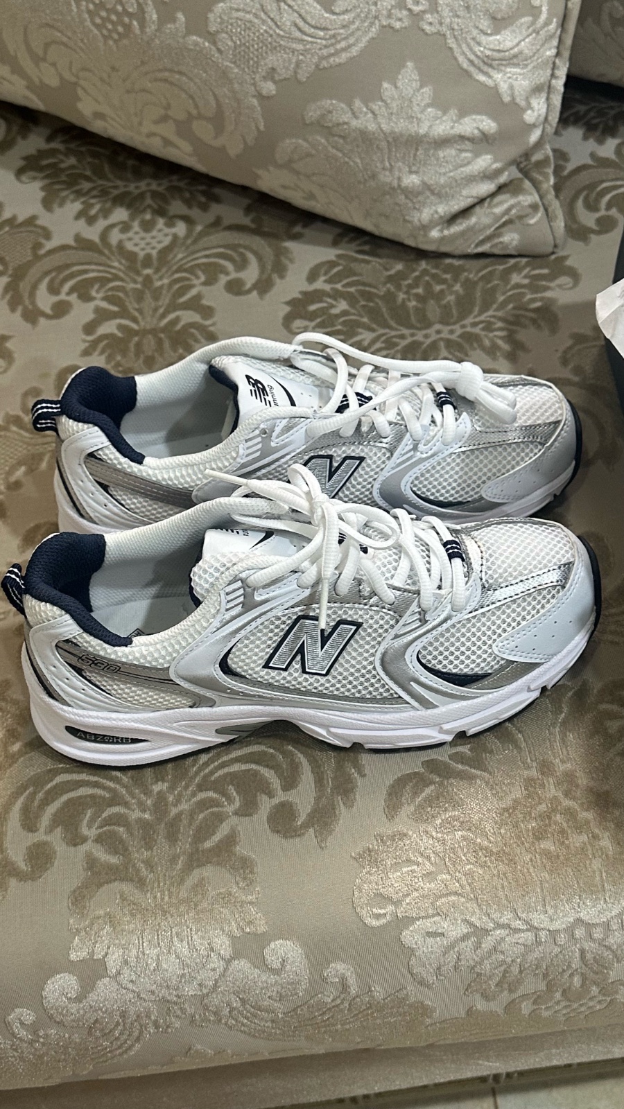 New Balance 530 