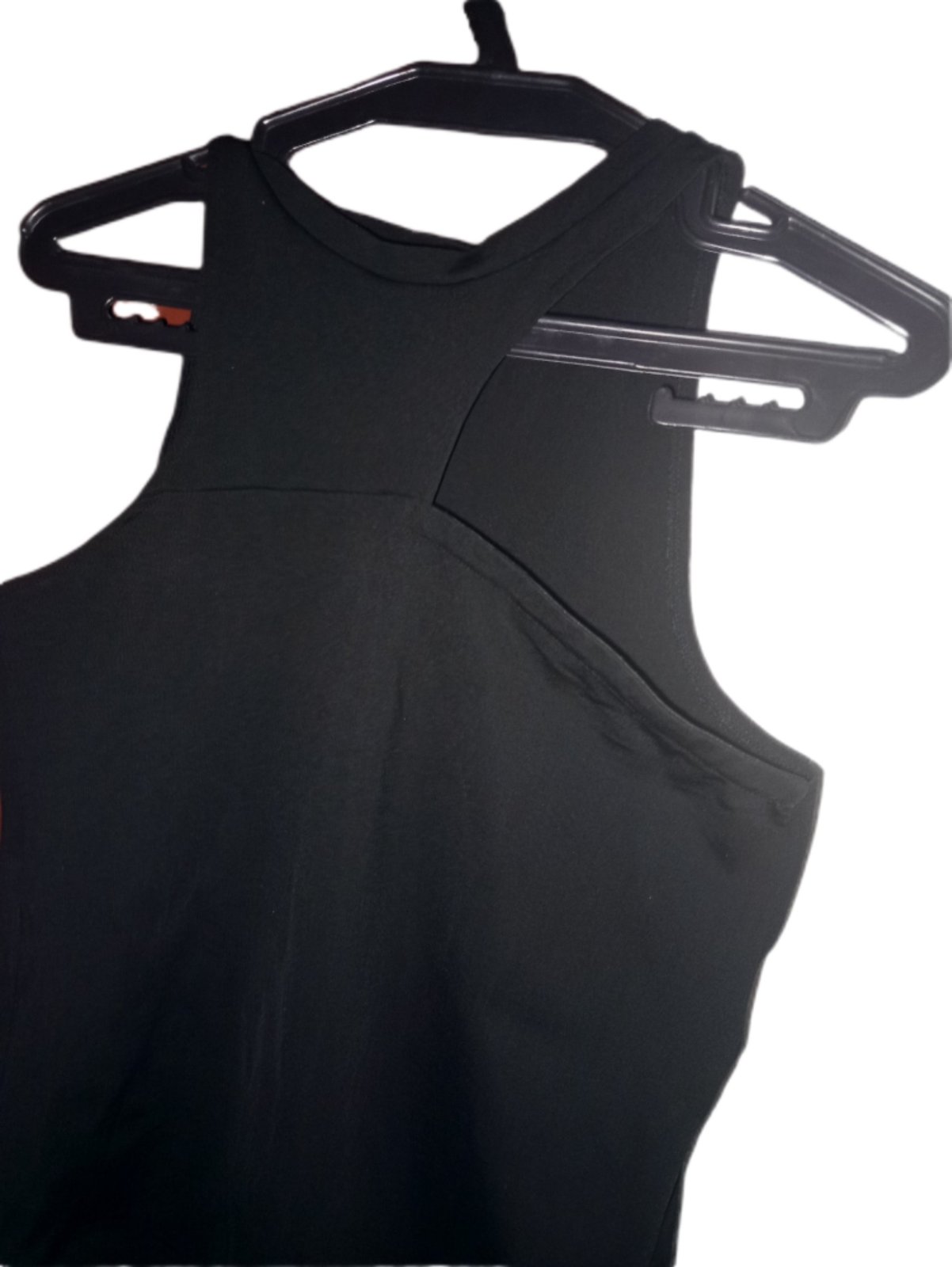 Body noir Zara – Encolure croisée et découpe asymétrique