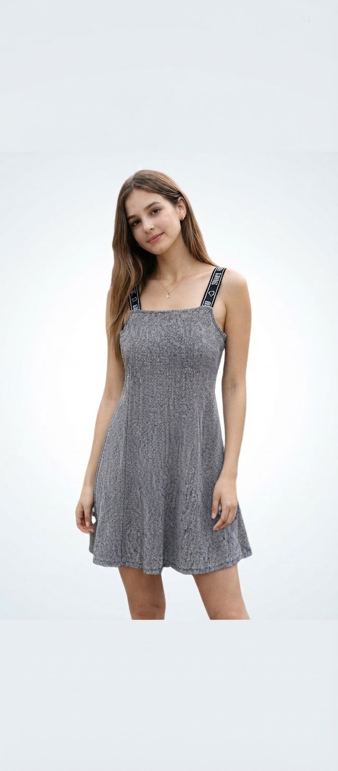 Robe patineuse vichy grise – Bretelles logotées « Girl Squad »
