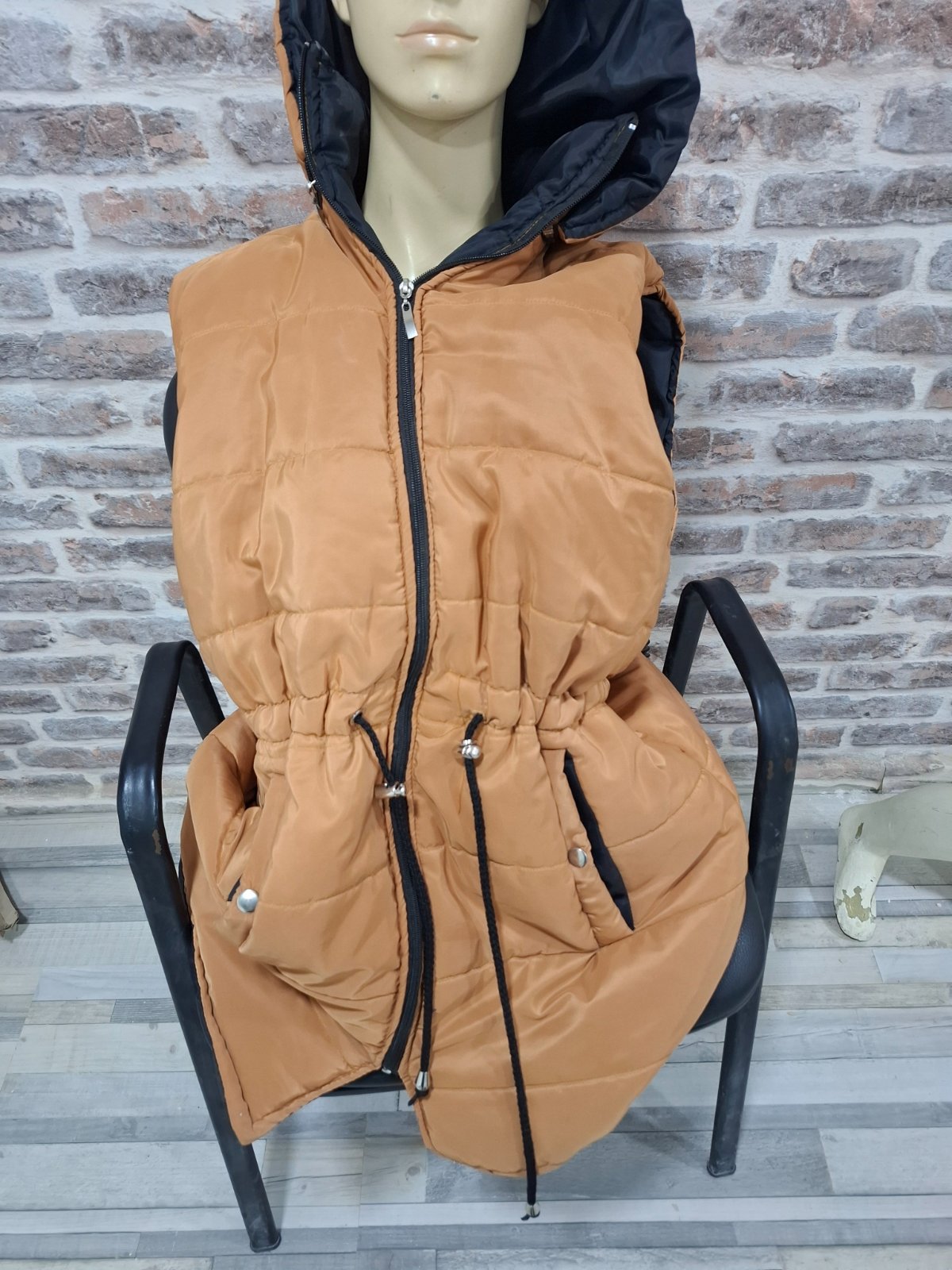 Veste sans manche caramel