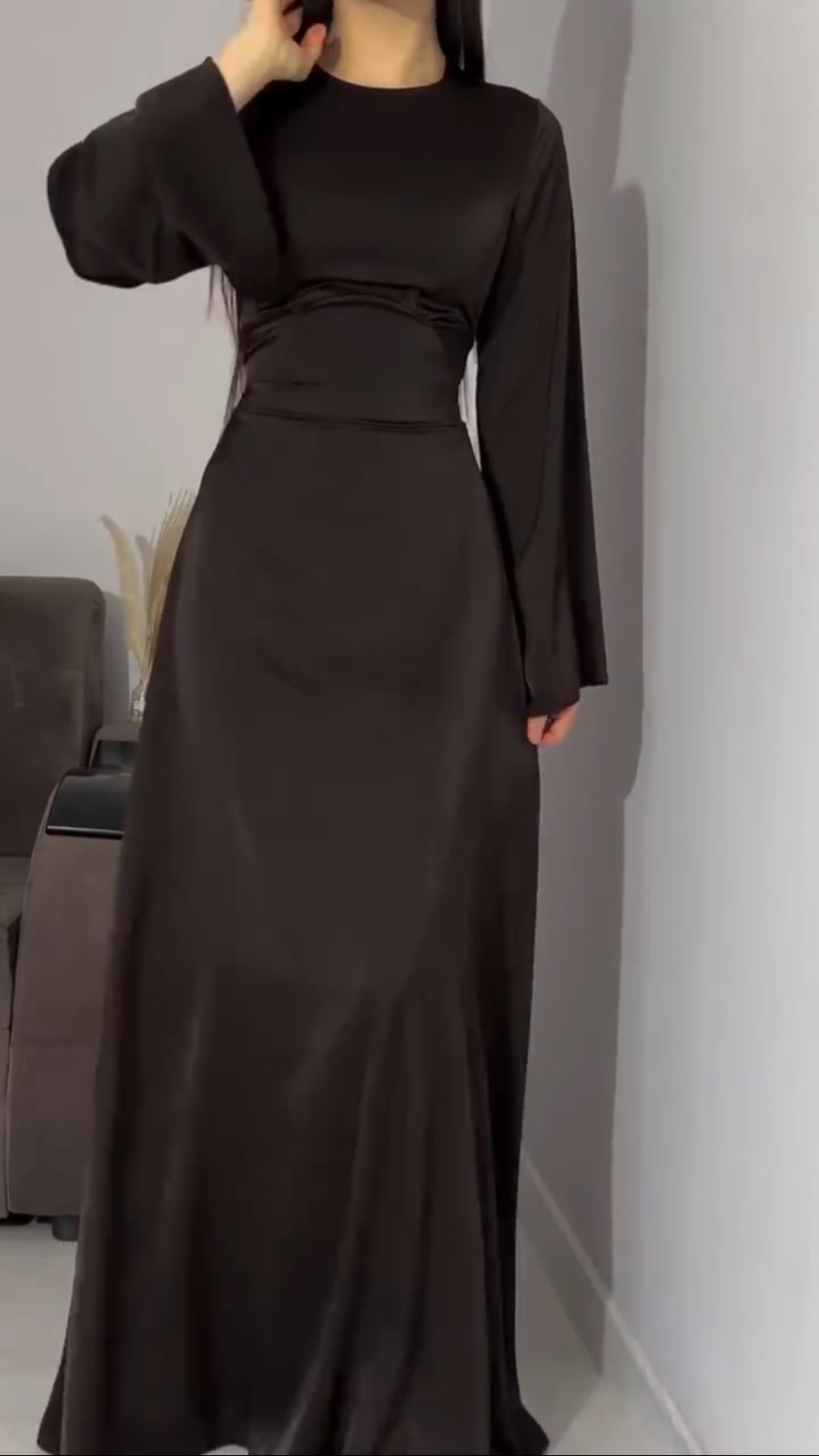 Robe satin noir