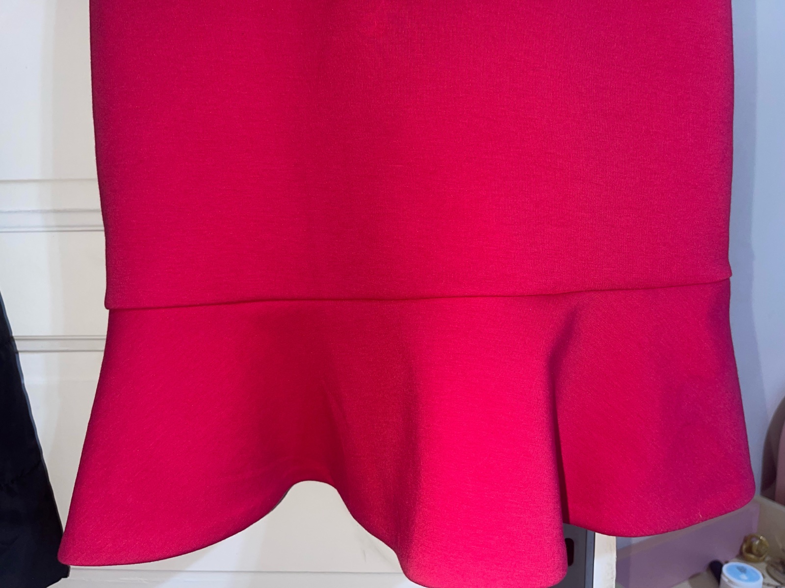 Robe rose fushia marque bien la taille  