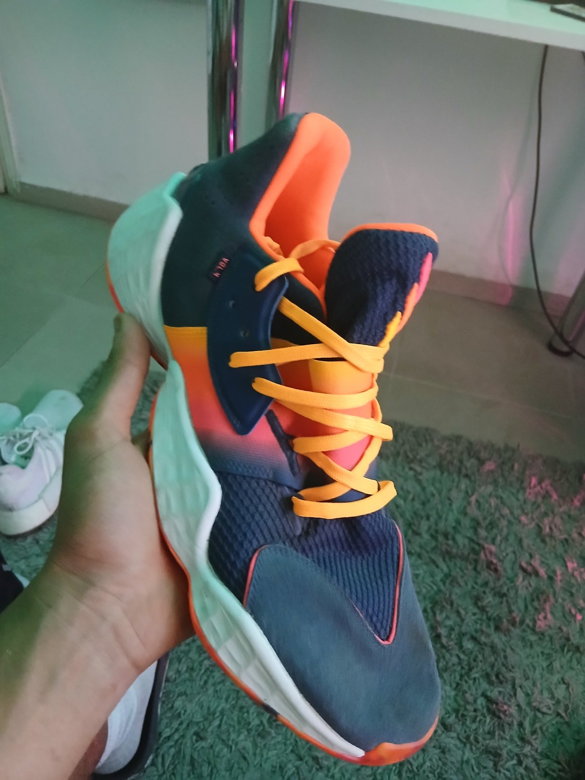 Adidas Harden Vol. 4 "Tech Indigo/Signal Pink/Solid Gold" sneakers 