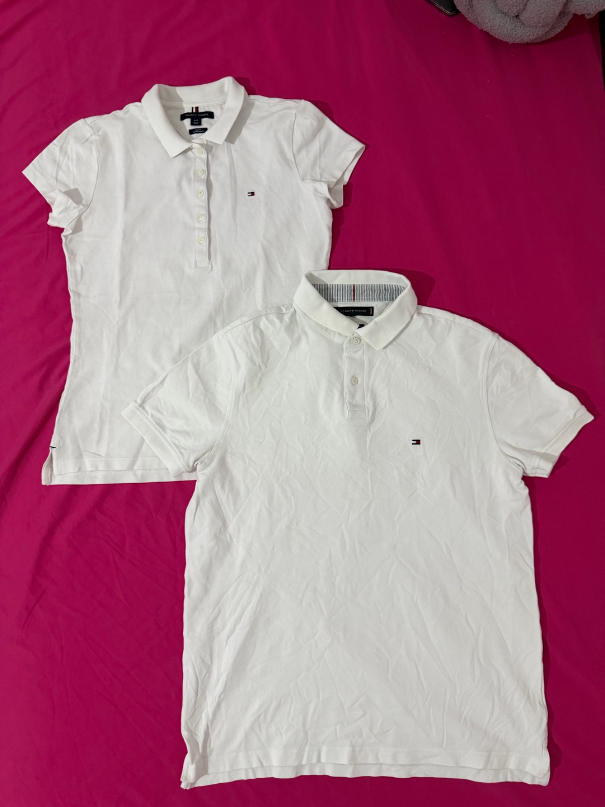 2 pulls tommy homme et femme