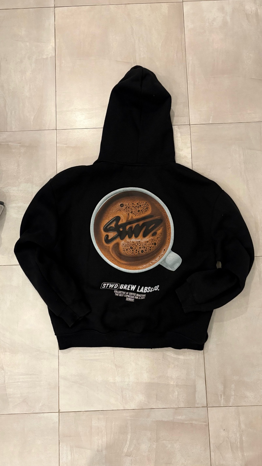 Sweat a capuche coffe de  STWD (pull and bear)
