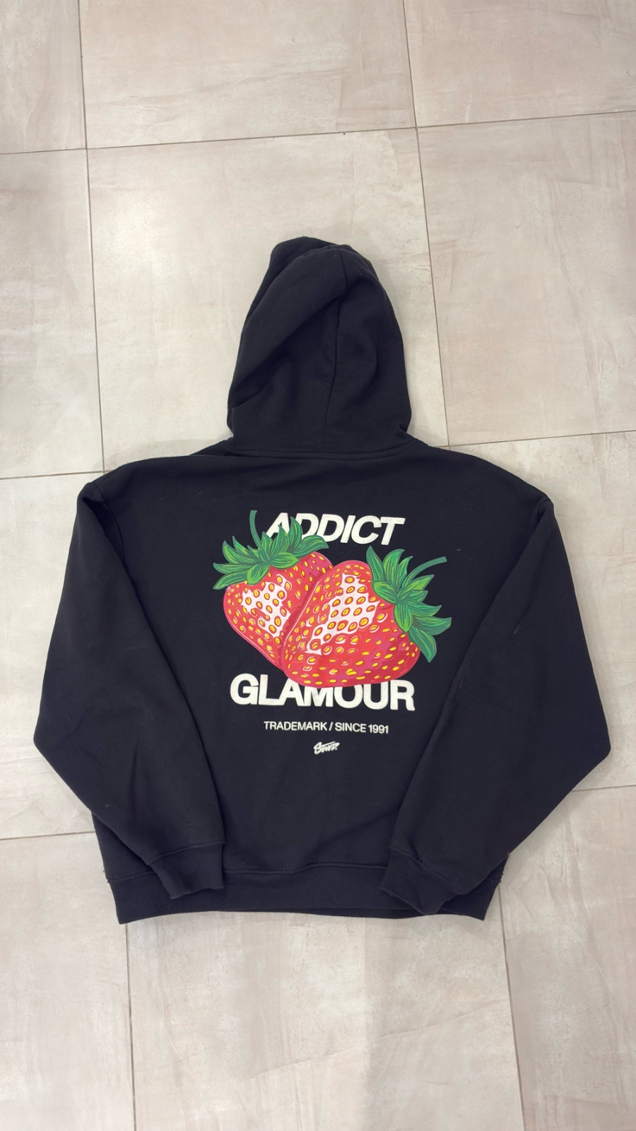Sweat a capuche strawbery glamour de STWD 