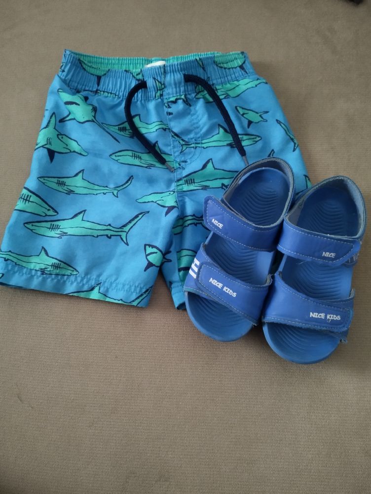 lot short et sandales 