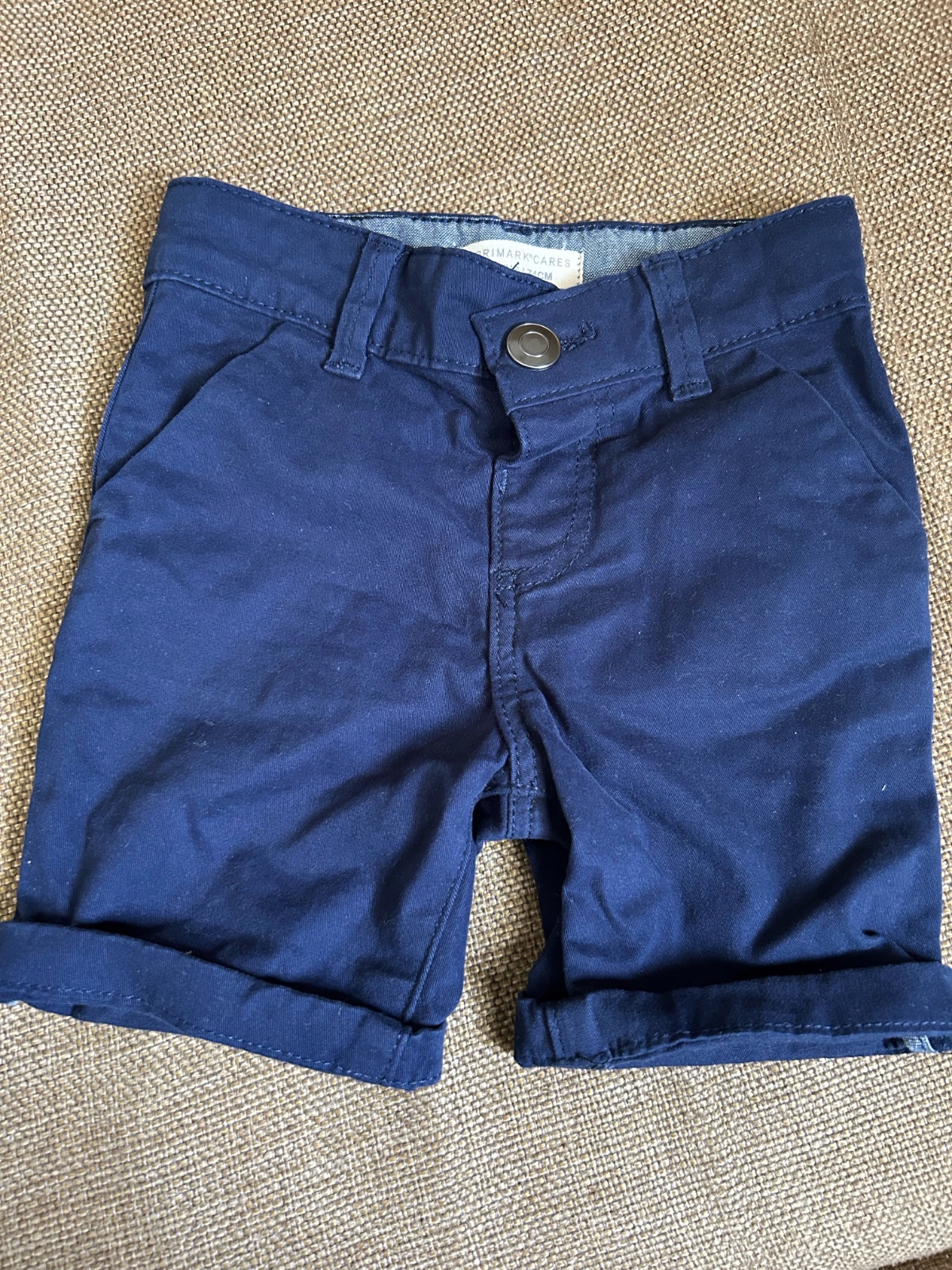 Short bleu