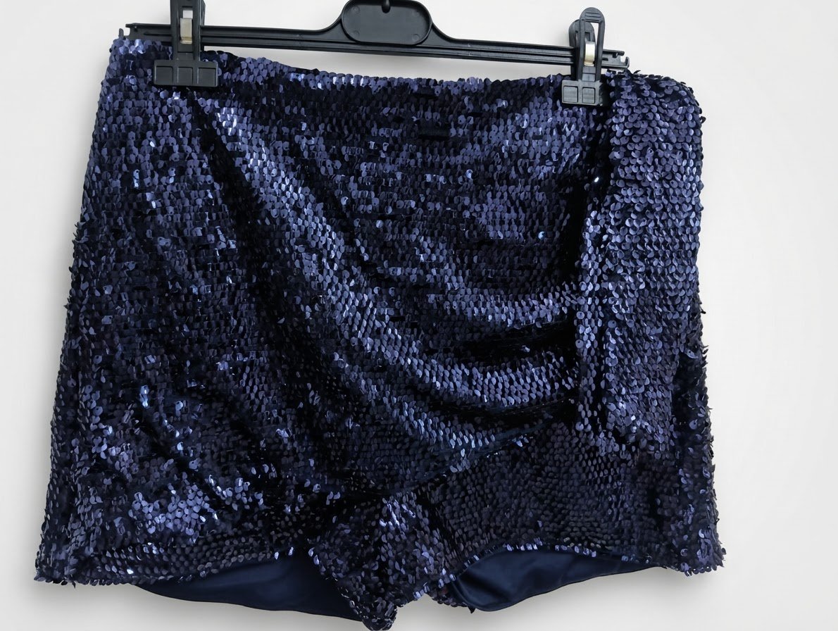 Short soirée paillettes 