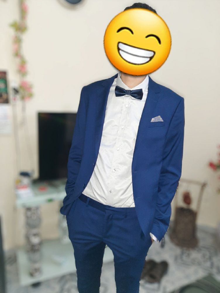 Costume bleu taille 40