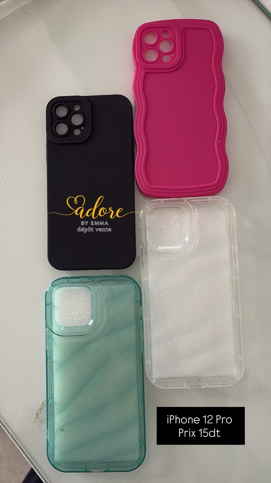 Cache iphone 12 pro et iphone 16