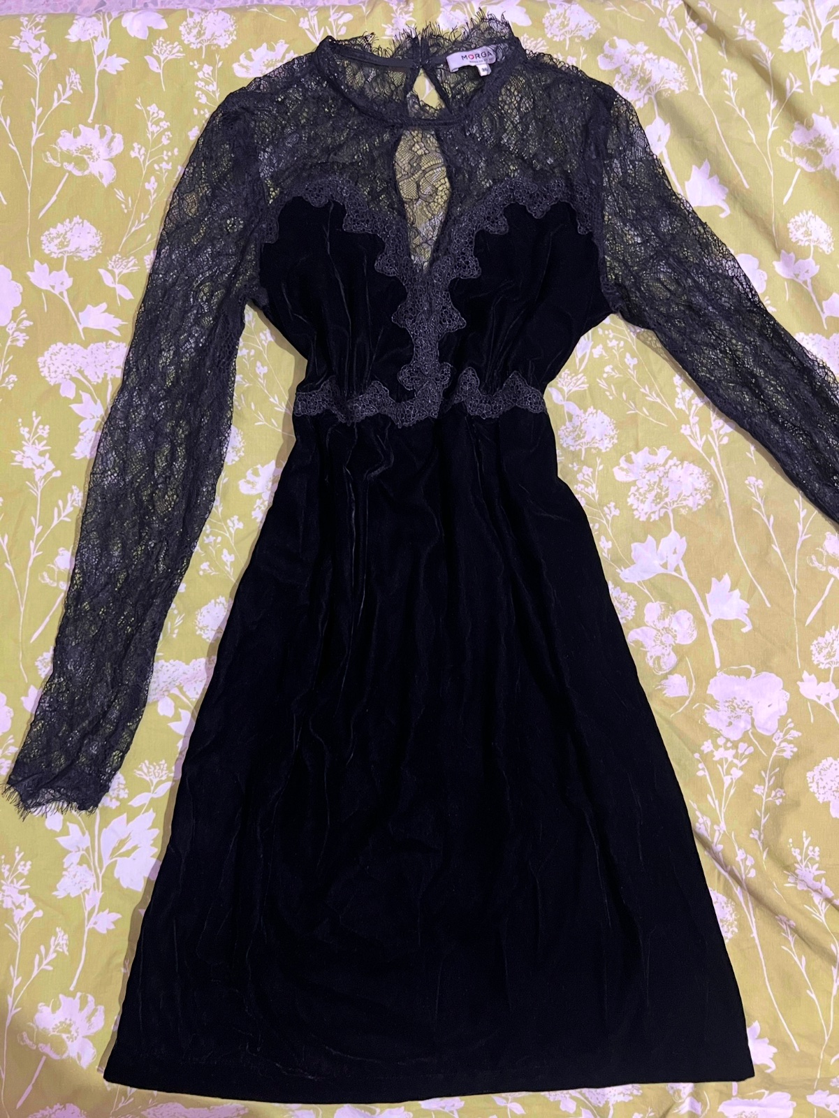 Robe noir velour