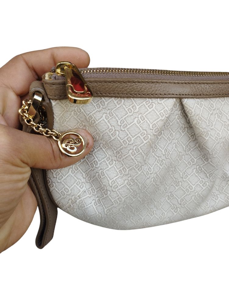 Pochette Bally en promo 50 dinars 
