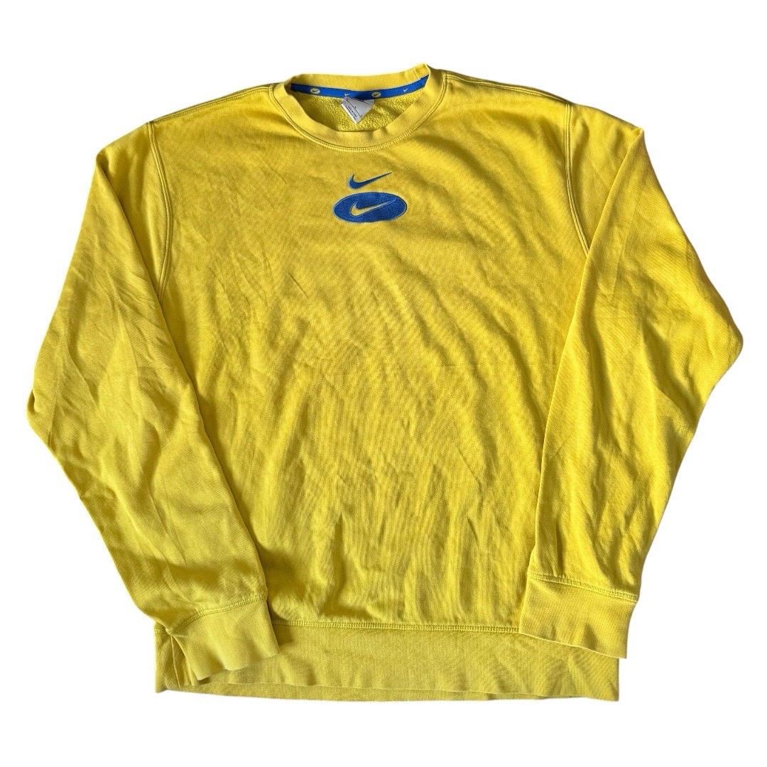 Nike Swoosh League Fleece Crewneck sweatshirt. 