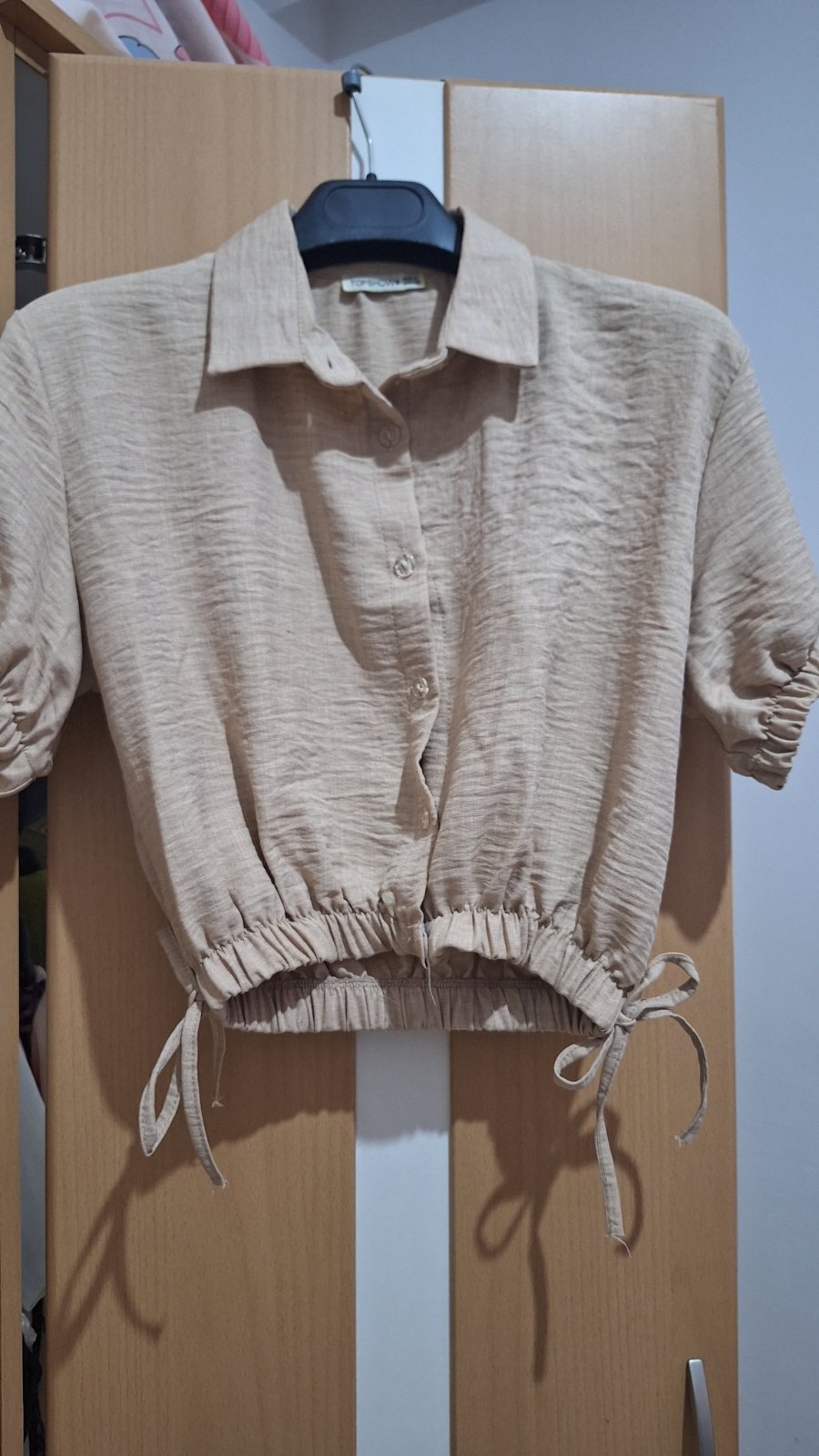 Chemise courte