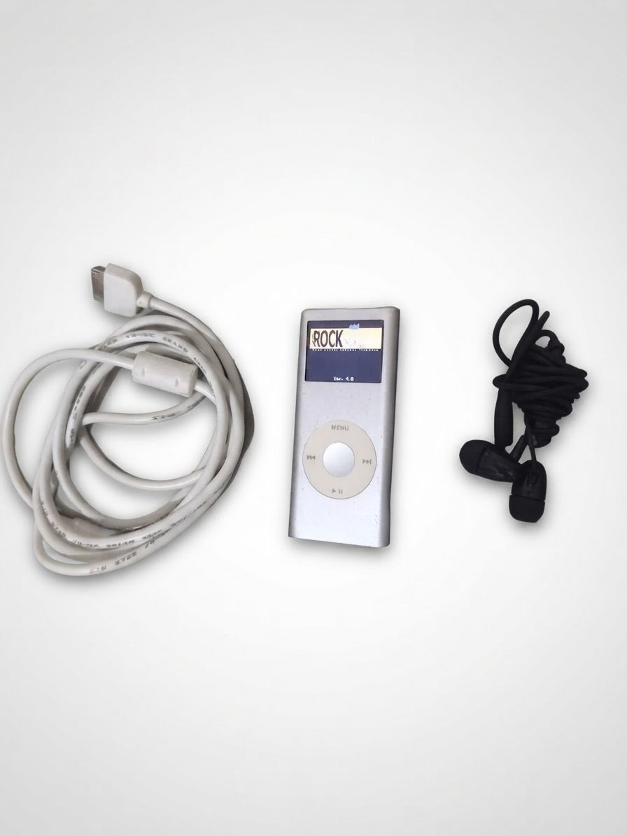 IPod nano gen 2 Modifié avec Rockbox v4 avec chargeur et écouteur
