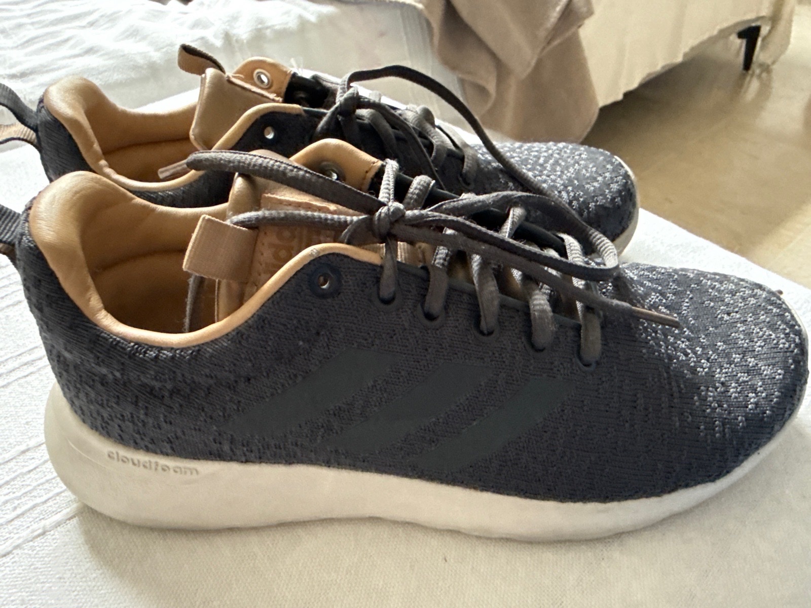 Basket de sport adidas 