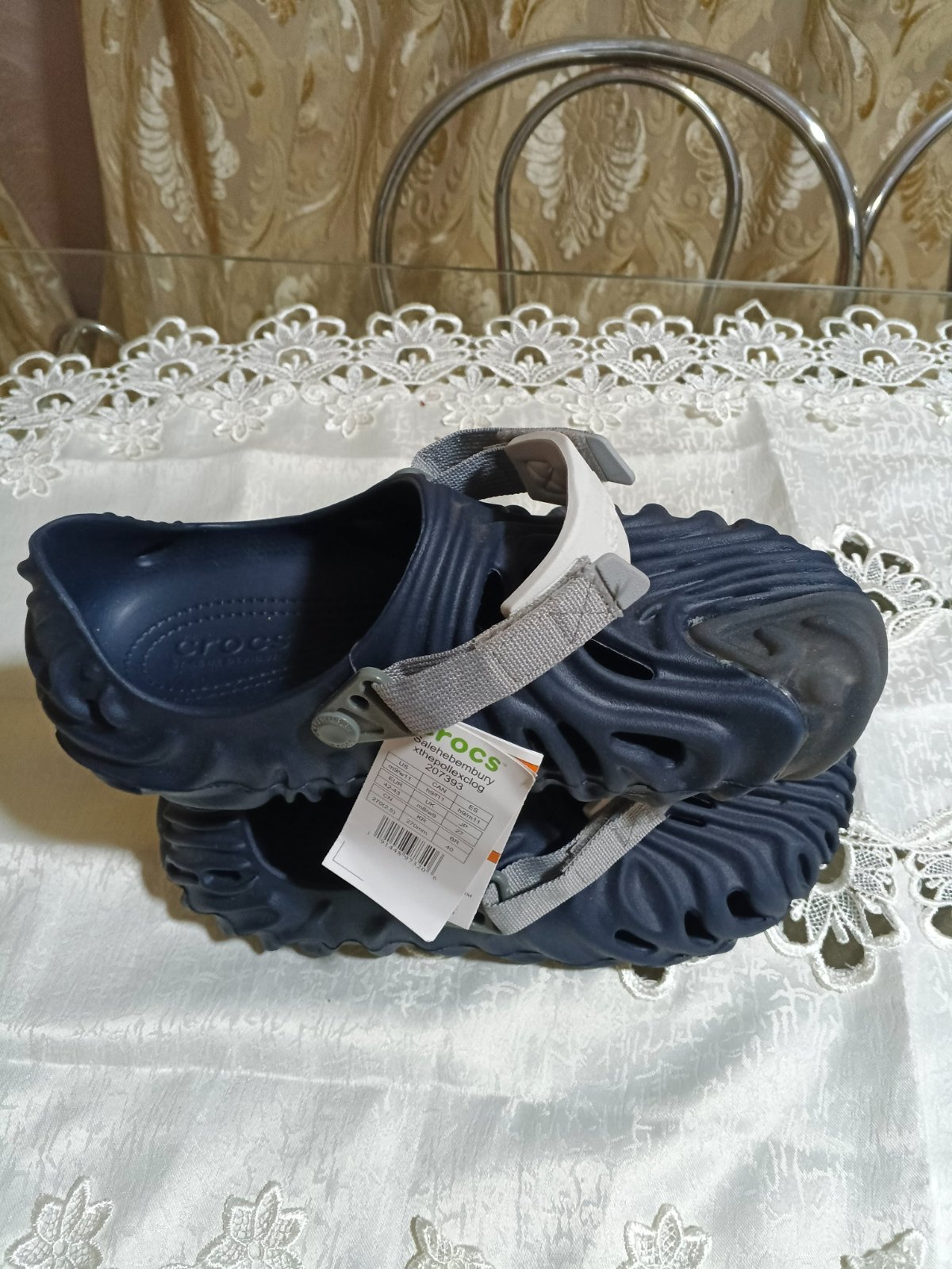 Crocs 