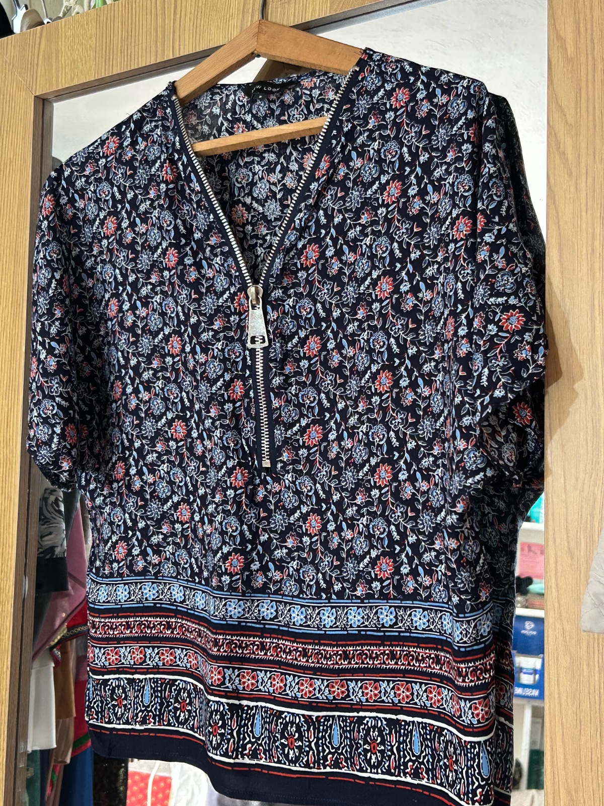 Chemise