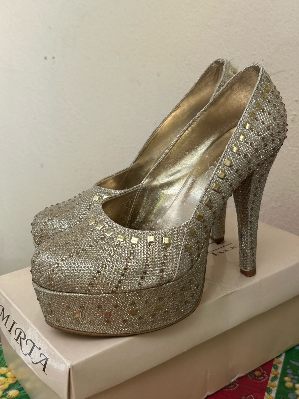 Talons