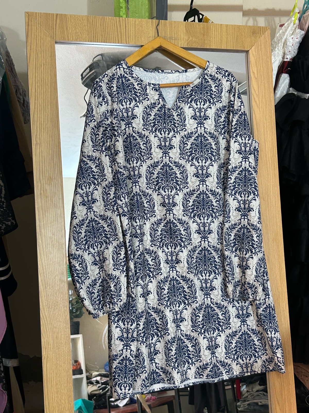 Chemise